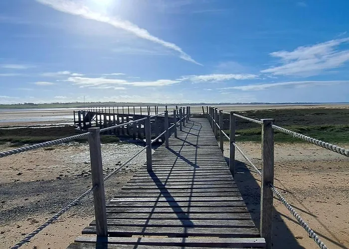 Blanche Agon Coutainville